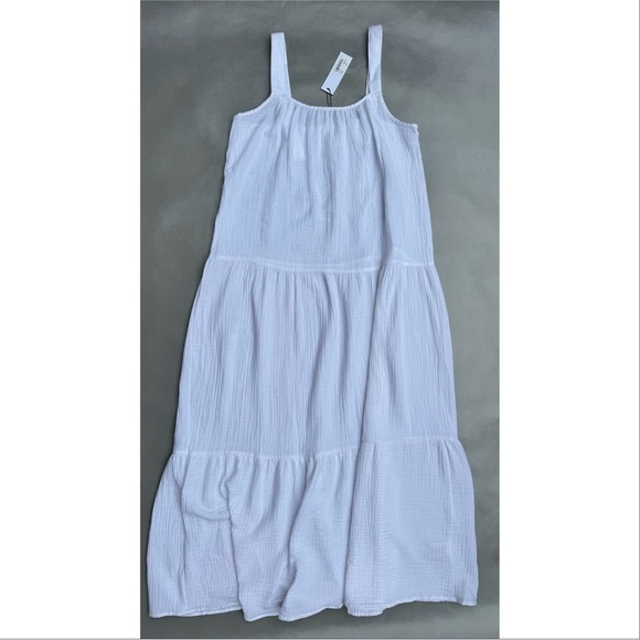 BB DAKOTA
Arianna Sleeveless Tiered Maxi Dress - Picture 2 of 4